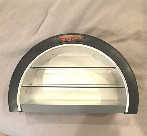 Hot wheels car - 1:64, display